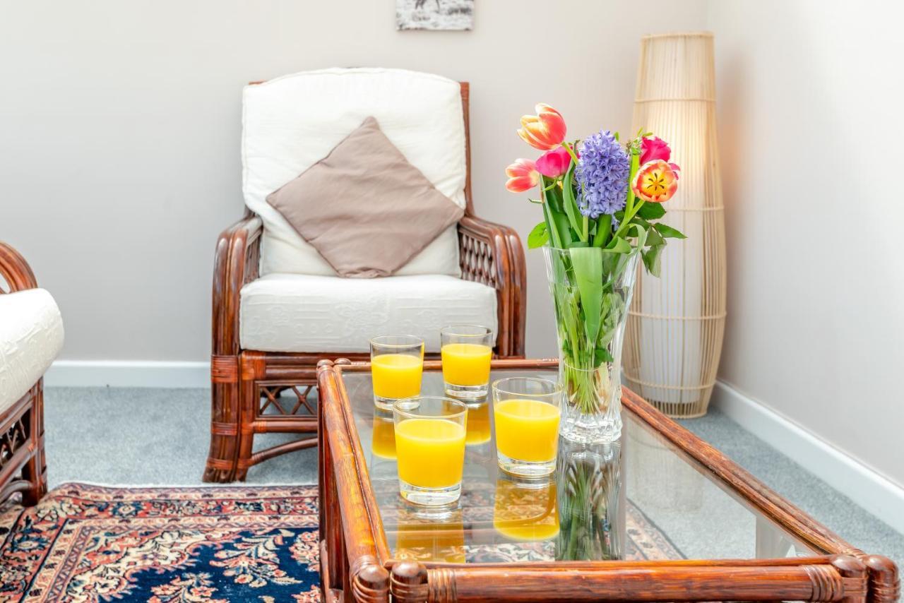 Elvington Cottage - Family-Friendly Cheerful House At The Heart Of The Cotswolds بورتون أُنذ ووتر المظهر الخارجي الصورة