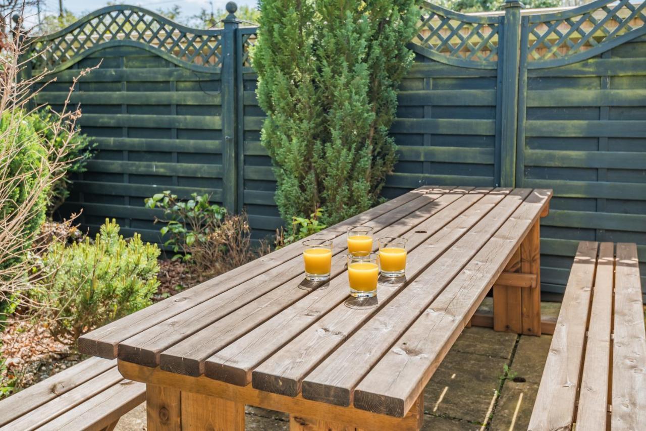 Elvington Cottage - Family-Friendly Cheerful House At The Heart Of The Cotswolds بورتون أُنذ ووتر المظهر الخارجي الصورة
