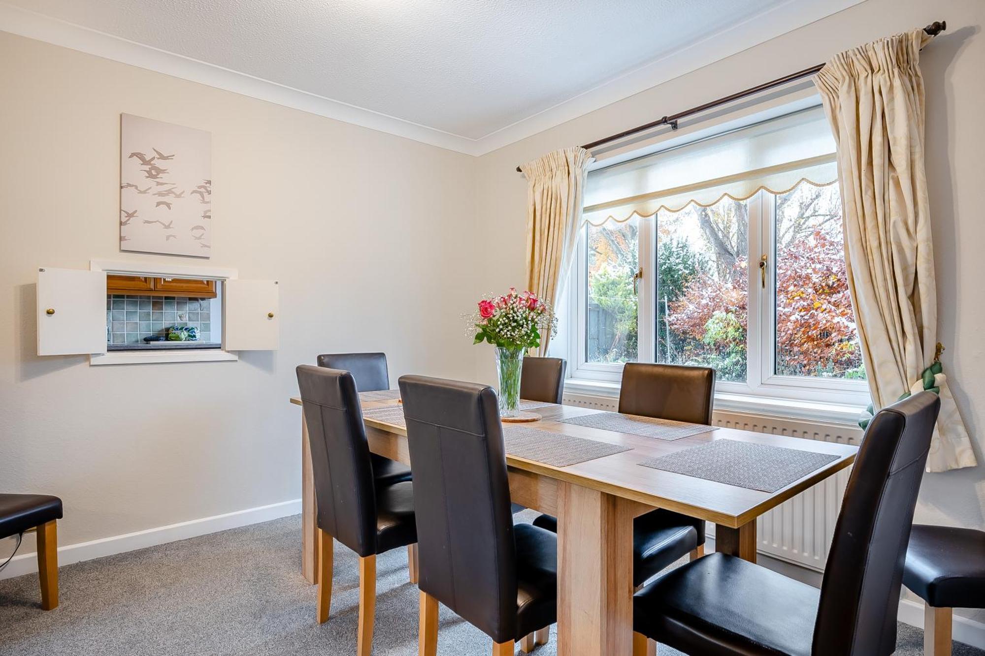 Elvington Cottage - Family-Friendly Cheerful House At The Heart Of The Cotswolds بورتون أُنذ ووتر المظهر الخارجي الصورة