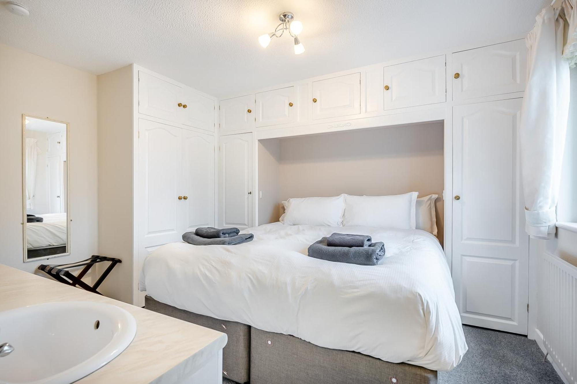 Elvington Cottage - Family-Friendly Cheerful House At The Heart Of The Cotswolds بورتون أُنذ ووتر المظهر الخارجي الصورة